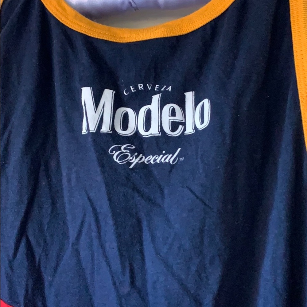 Modelo Tank Top - Picture 2 of 2
